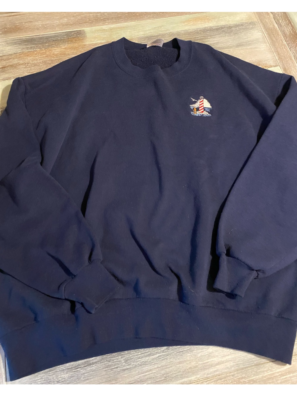 navy blue crewneck sweatshirt featuring embroidered lighthouse vintage 2XL